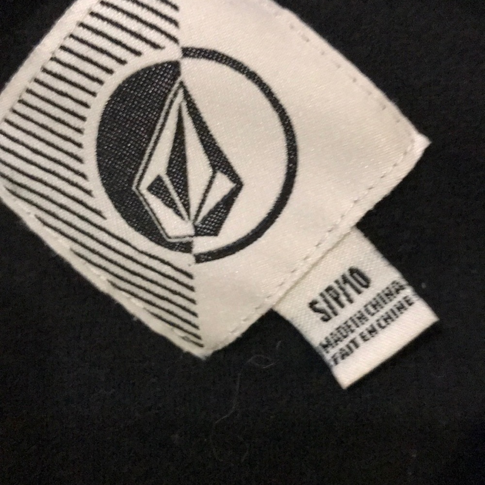 Volcome Jacket 🧥 - Picture 3 of 3